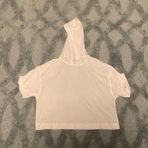 Lightweight + Loose + Semi-Sheer Workout Top, Size XS (US 0/2)